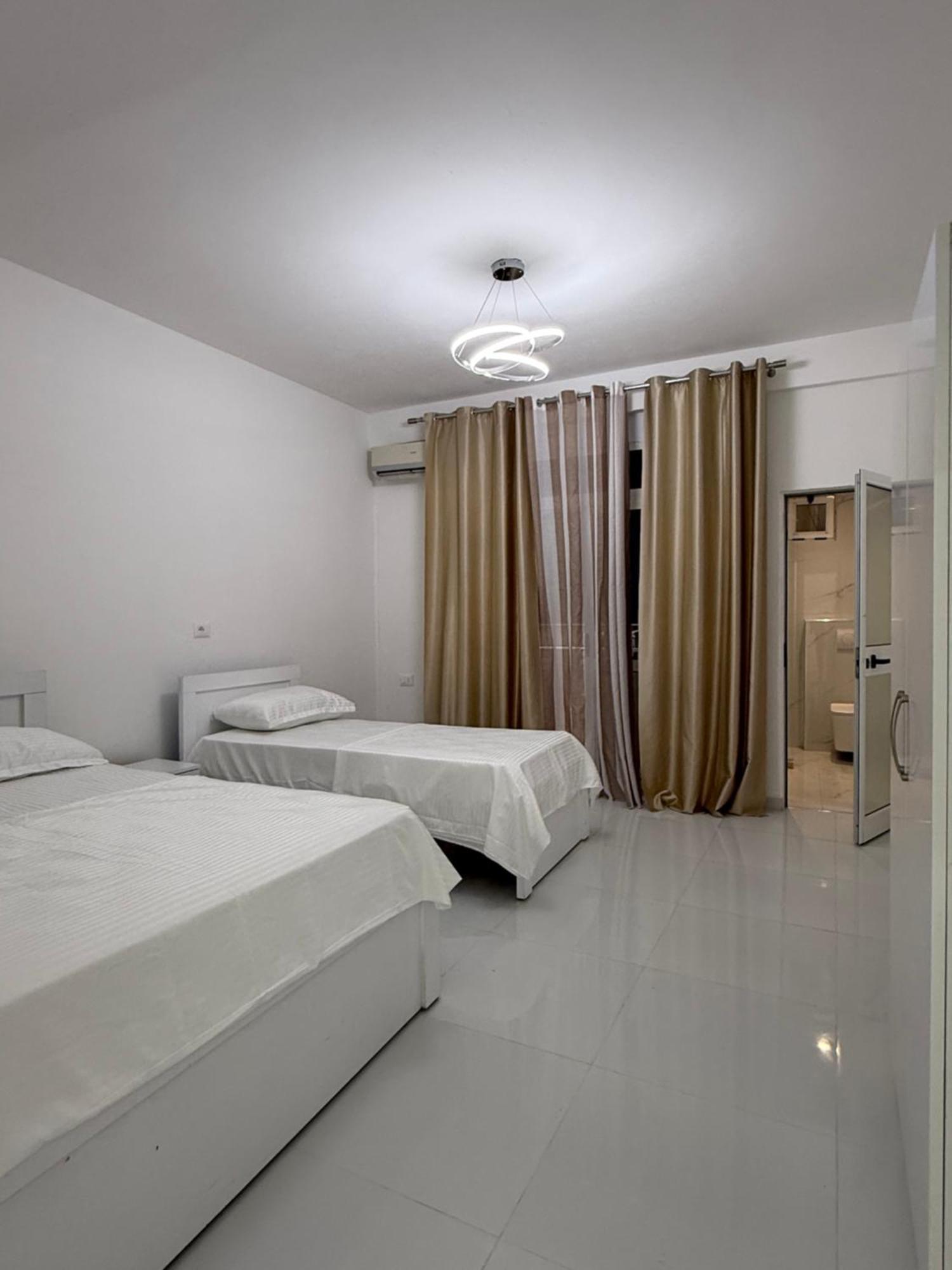 Elio'S Room Durres Luaran gambar